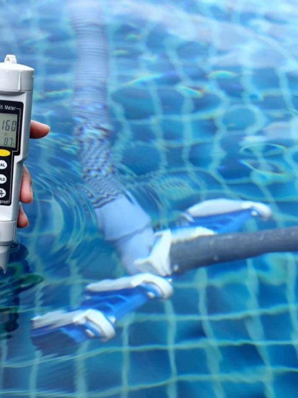pool water test